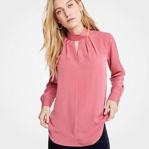 Ann Taylor Pink Long Sleeve Blouse with collar detail - size L